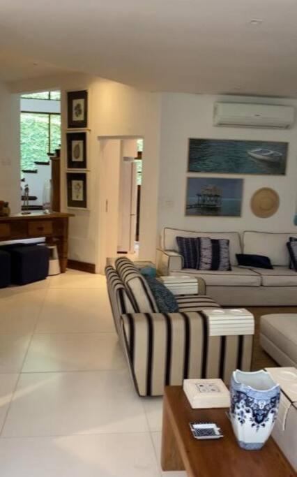 Casa Deliciosa Em Condo C/ Piscina Frente Ao Mar Sao Sebastiao  Exterior photo